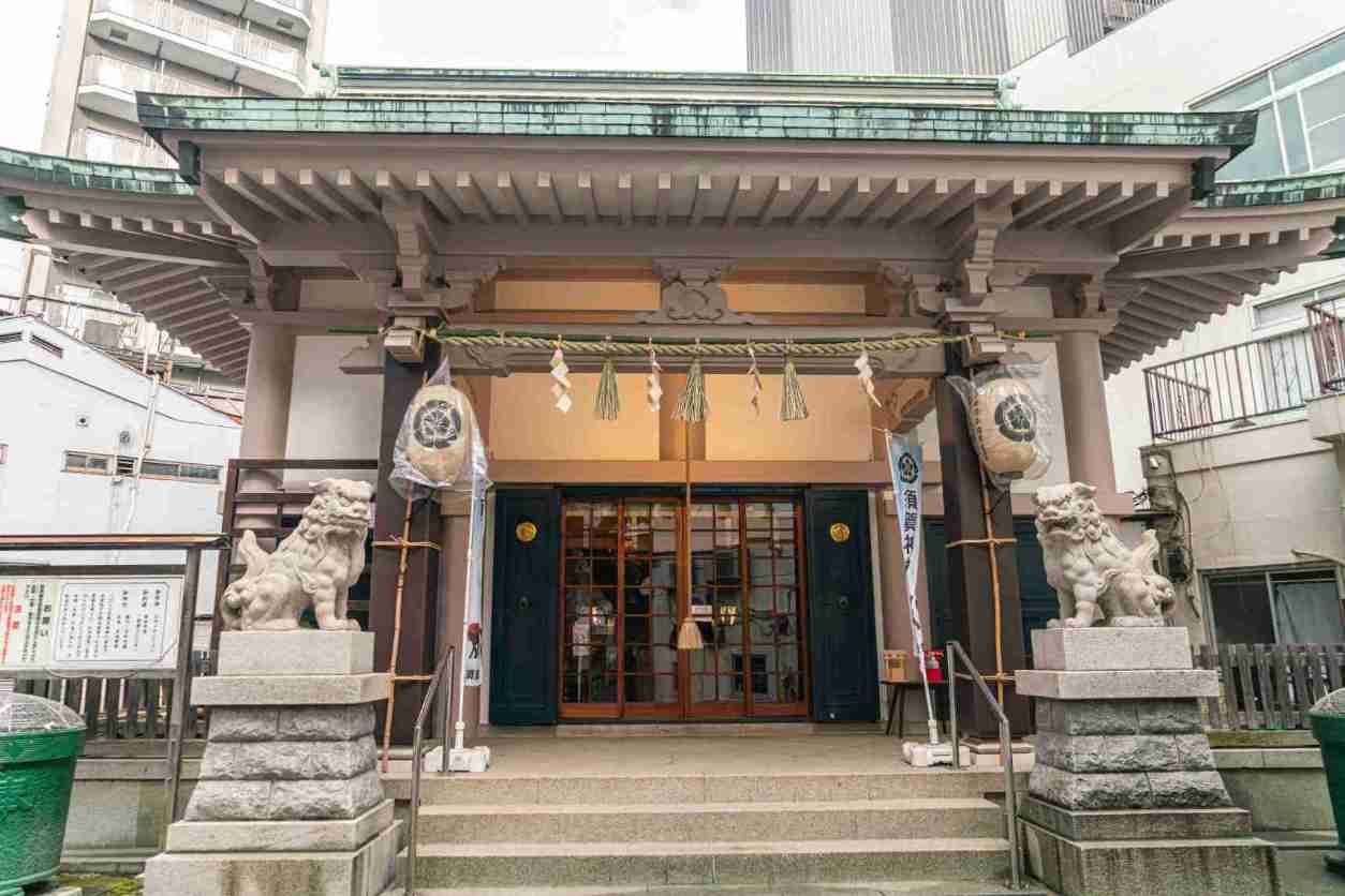 Escalinata del santuario Suga en Tokio